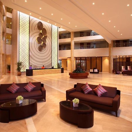 Sanya Seacube Holiday Hotel Exterior photo