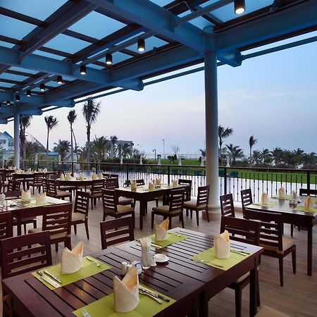 Sanya Seacube Holiday Hotel Exterior photo