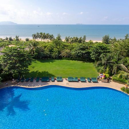 Sanya Seacube Holiday Hotel Exterior photo